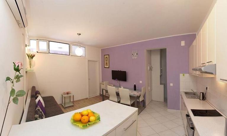 Karla Apartment Сплит Екстериор снимка